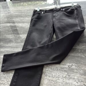 Stylish Black Skinny Jeans